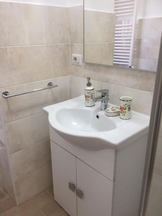 La Vie En Rose Apartment Rapallo Ngoại thất bức ảnh